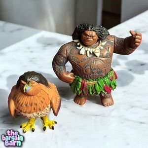 Disney 2pc Jakks Pacific Maui Demigod & Hawk Loose PVC Action Figure/Cake Topper